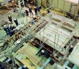 ベタ基礎実大強度実験風景